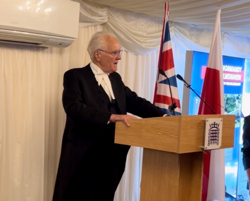 The Speaker of the British Parliament – Lord Speaker McFall of Alcluith underlined the Polish contribution to winning the II World War during the opening ceremony of the exhibition by the Institute of National Remembrance in the British&nbsp;Parliament.