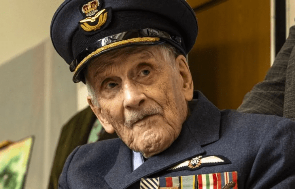 Zmarł ostatni pilot – uczestnik w bitwie o Anglię. Miał 105&nbsp;lat