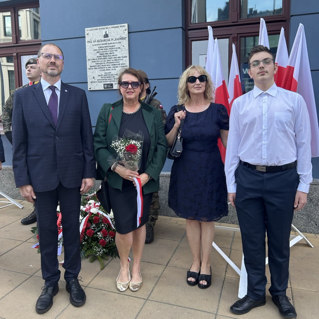 “Lublin pamięta. W hołdzie Powstańcom Warszawskim i uczestnikom Akcji&nbsp;»Burza«”