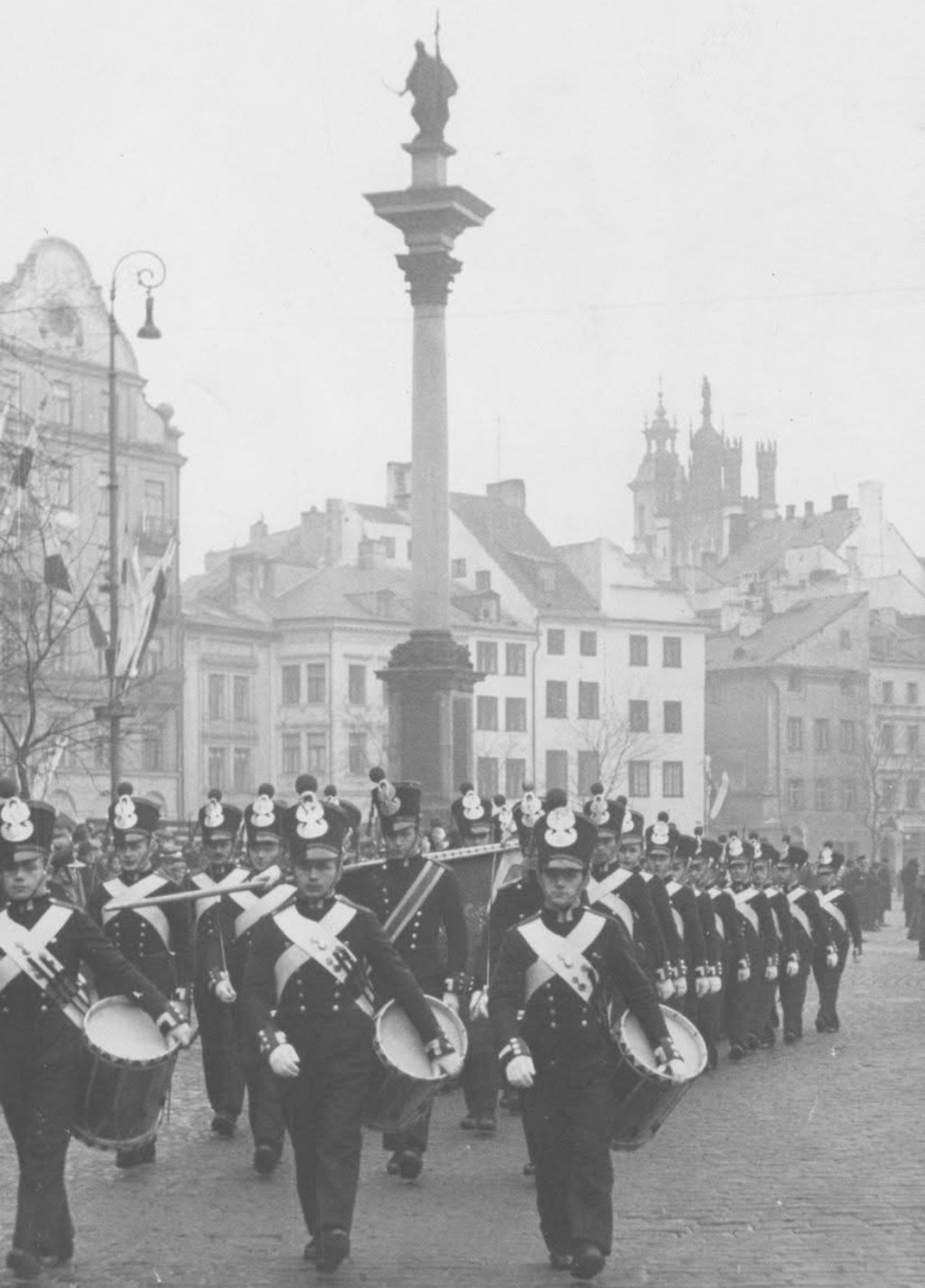 Wiwat Podchorążowie! Wiwat Wojsko Polskie! &nbsp;Dziś obchodzimy&nbsp;święto podchorążych i rocznicę wybuchu Powstania Listopadowego.&nbsp;&nbsp;