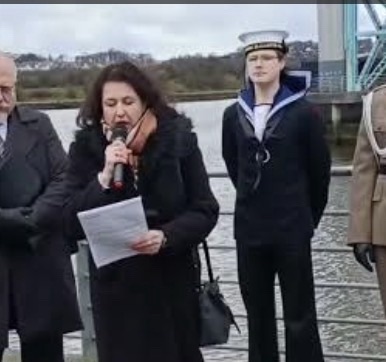 A Letter from the Deck of Memory. The Voice of the Polish Navy Heard in&nbsp;Clydebank