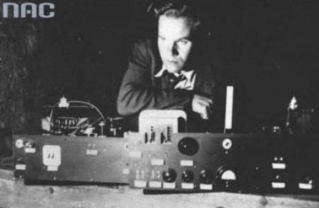 Radiostacja Armii Krajowej„Błyskawica” – głos walczącej&nbsp;Warszawy.