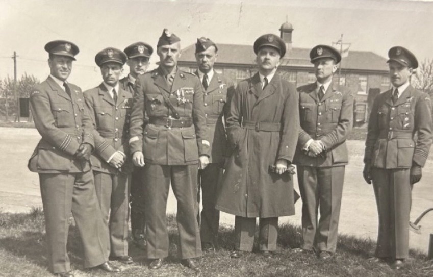 HOW THE COMMUNISTS “STOLE” POLAND’S&nbsp;VETERANS.