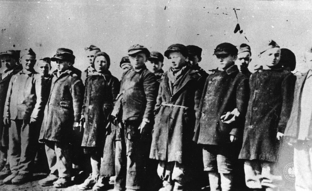 “Dear Mummy, Please Don’t Forget Me”.  Ten Polish children, a German camp, and a funeral 80 years too&nbsp;late.